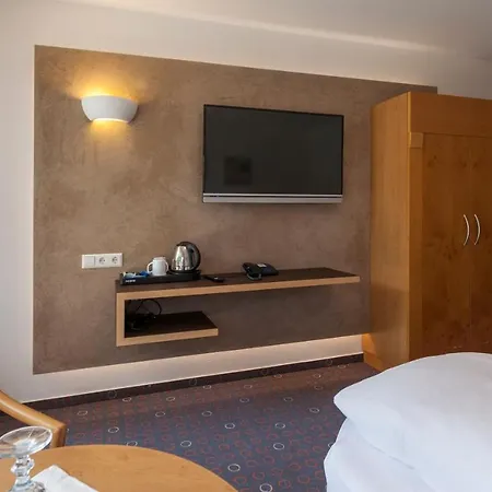 Mueller Pensjonat 3*