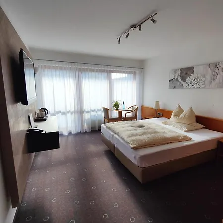 Mueller Pensjonat 3*