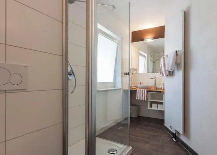 蓝迪豪斯穆勒酒店 招待所 博登斯边的伊门施塔特